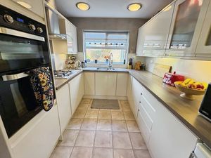 Photo 7- click for photo gallery